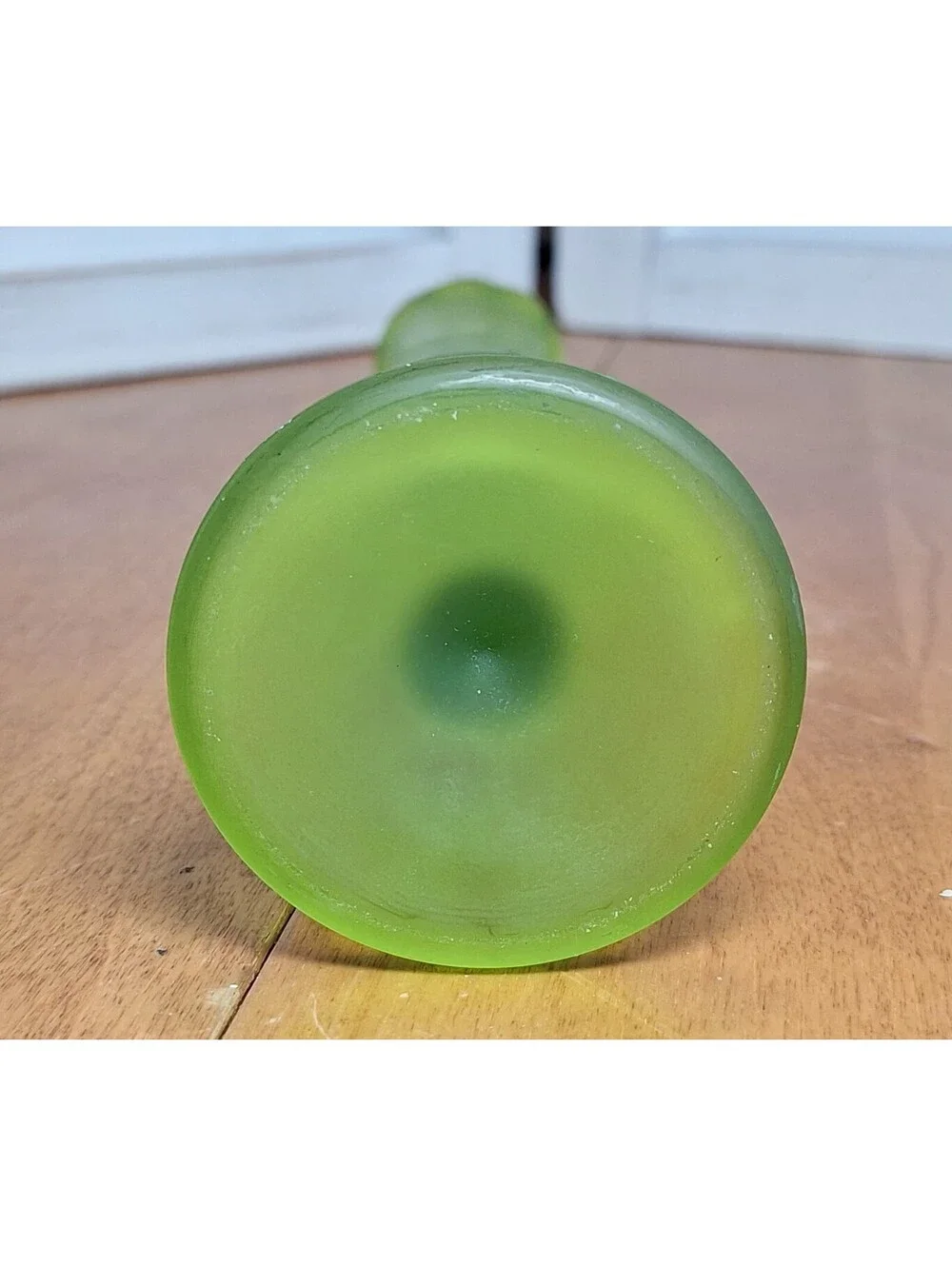 VTG Westmoreland Satin Frosted Green Swung Bud Footed Vase 9.5”H